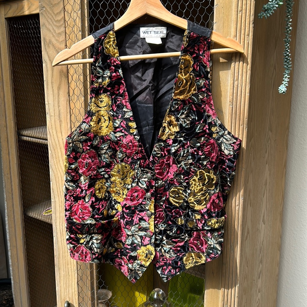 Vintage Wet Seal Floral Velvet Vest
